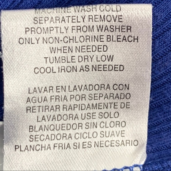 Chicago Cubs Long Sleeve Shirt Small - Picture 10 of 10